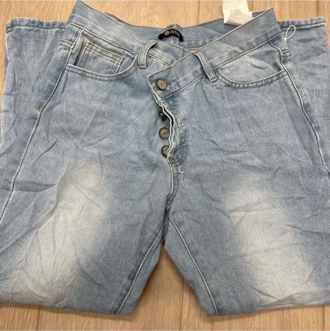 Potili Asymmetrical Straight Leg Jeans NEW size 4 image indicator(5)