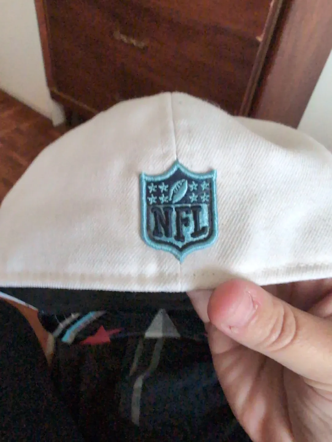 New Era Tennessee Titans NFL Hat Size 7 1/2 image indicator(2)