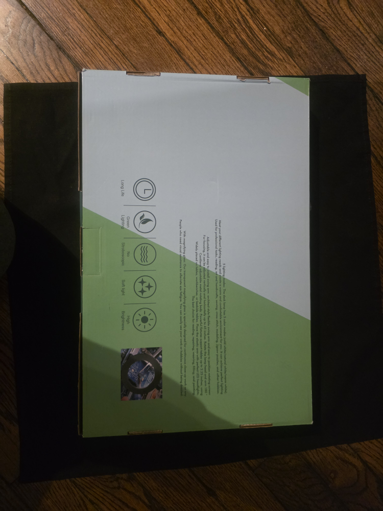 LED Desk Lamp Optical Magnifying Lamp - New in Box - photo 2