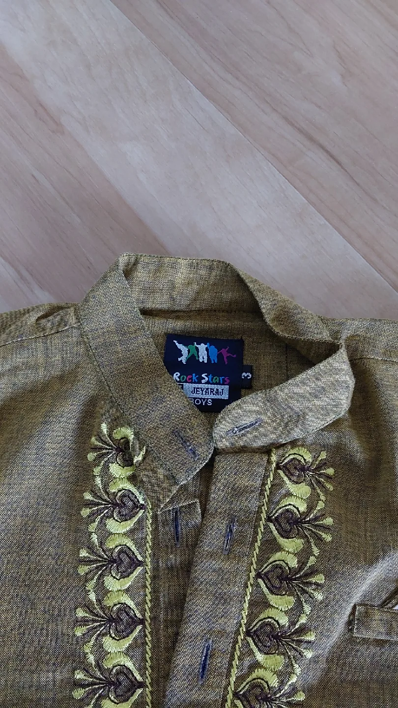 Like new Boys Kurta Set, Size 3 image indicator(3)