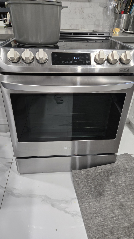 LG Electric Range Oven
