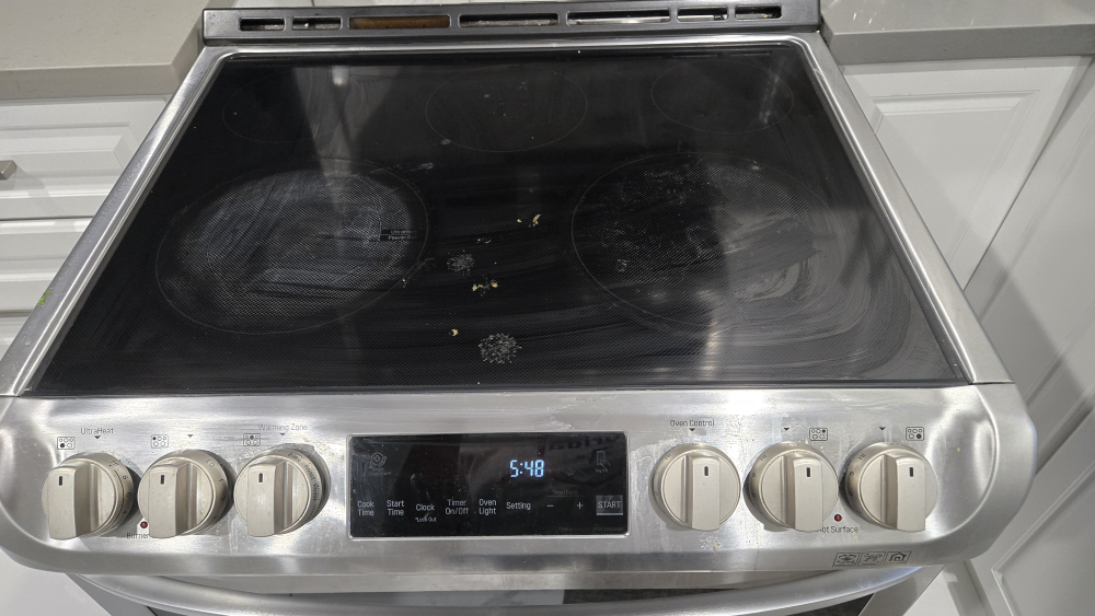 LG Electric Range Oven - photo 4