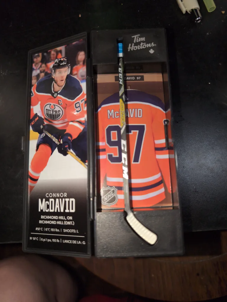 Tim Hortons NHL McDavid Mini Hockey Stick image indicator(2)