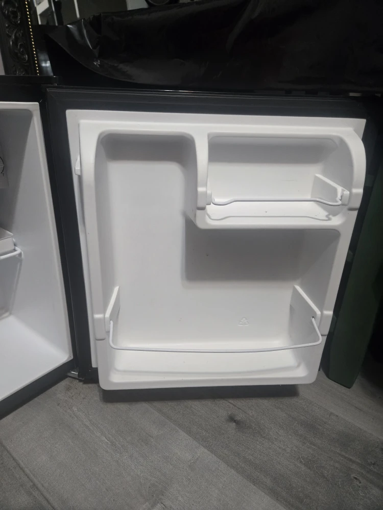 Galanz Mini Fridge - Black - photo 2
