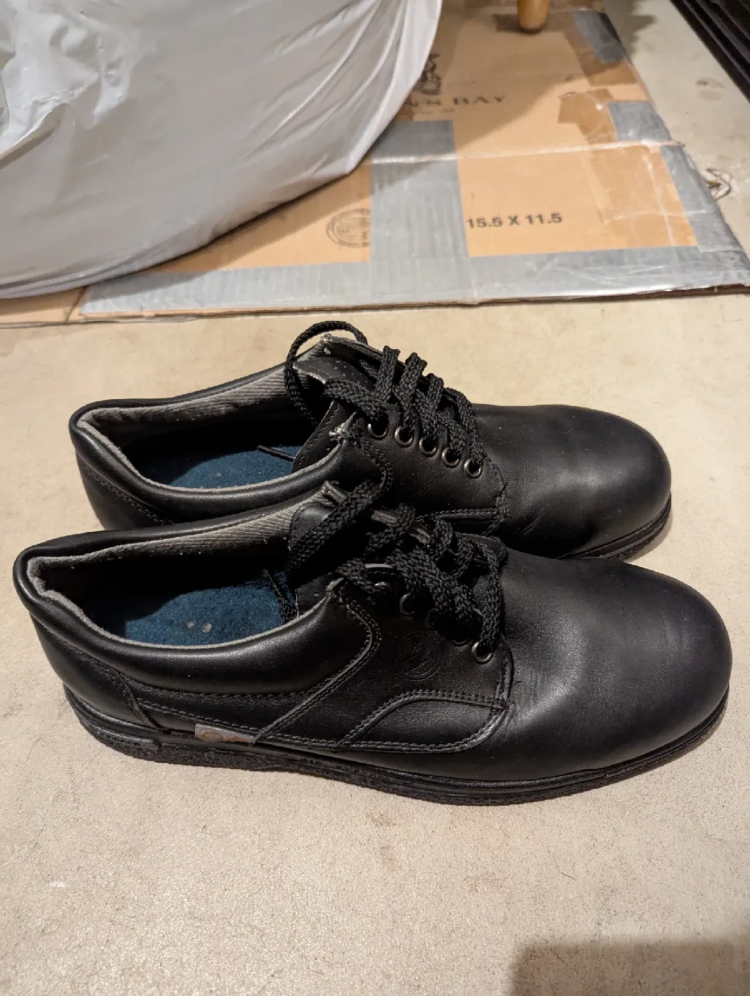 Safety Shoes for Sale image indicator(2)