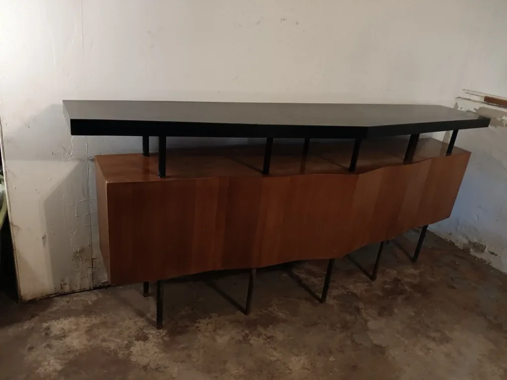 Mid-Century Bar and Original Stools from the 1960's image indicator(7)