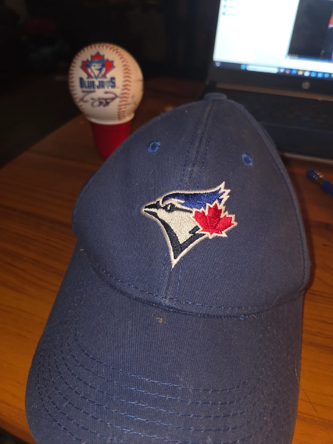 Signed Blue Jays Baseball image indicator(6)