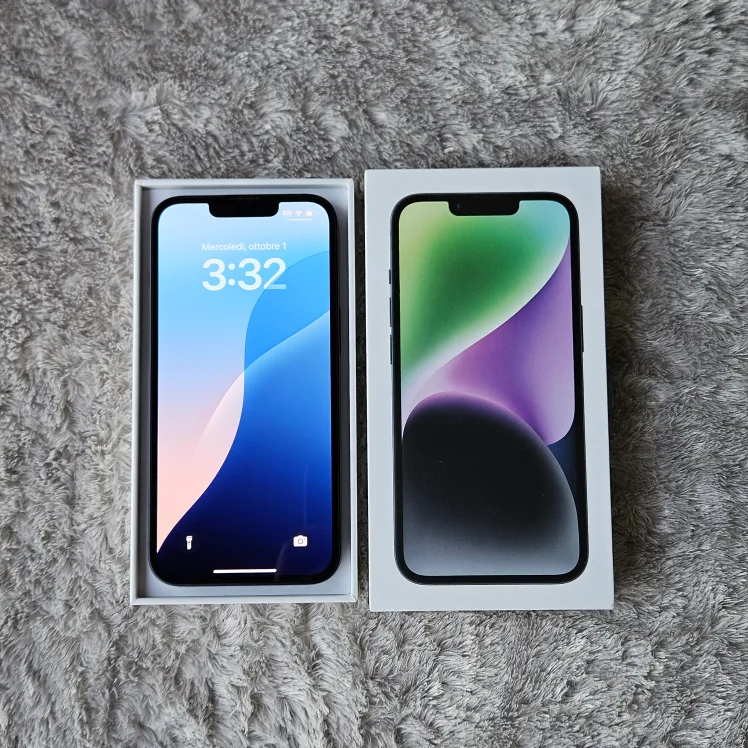 Apple iPhone 14 128GB - Like New! image indicator(5)