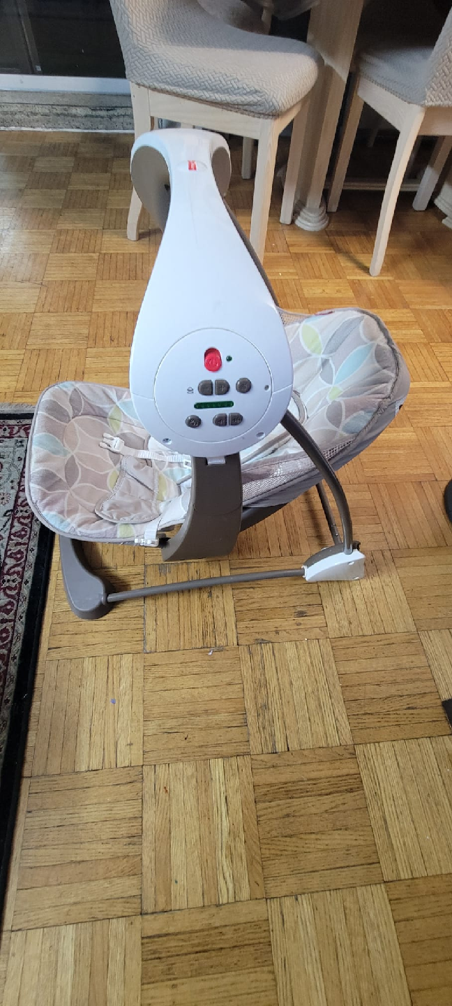 Fisher-Price Cradle 'n Swing - photo 2