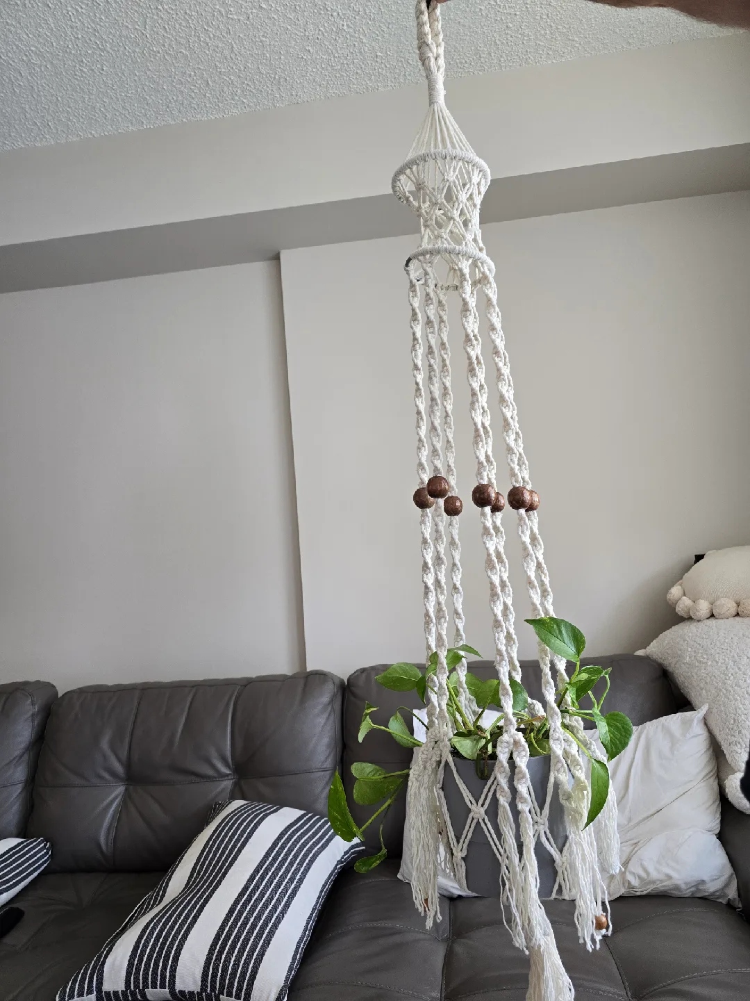 Macrame Plant Hanger - Boho Decor image indicator(2)