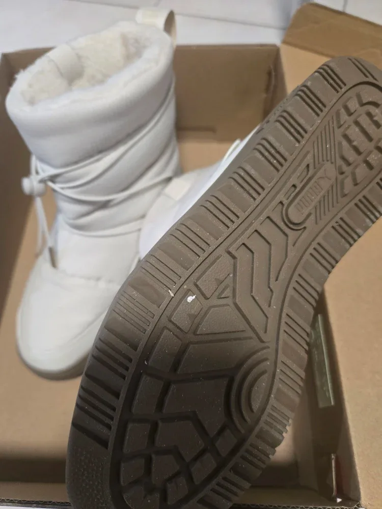 Puma Snow Boots - Size US 5.5 image indicator(4)
