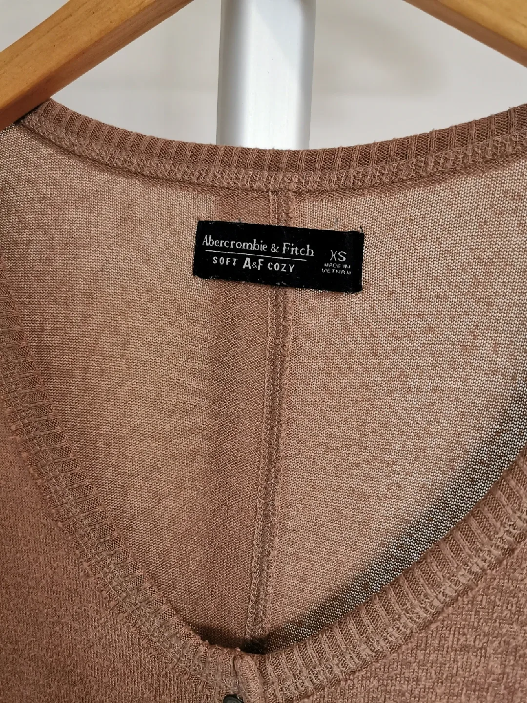Abercrombie & Fitch Soft Cozy Top image indicator(2)