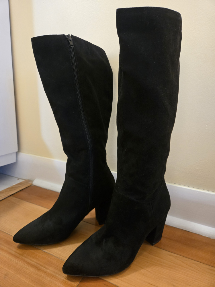 Black Knee High Boots - Size 8 - photo 2