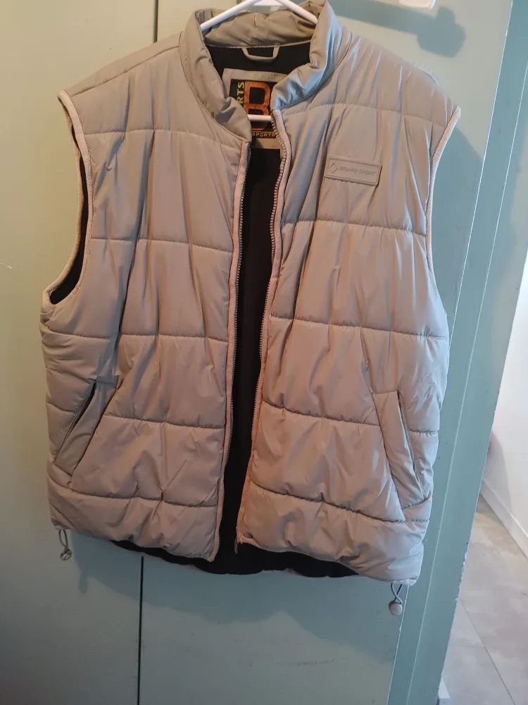 Board Sports Puffer Vest - XL thumbnail