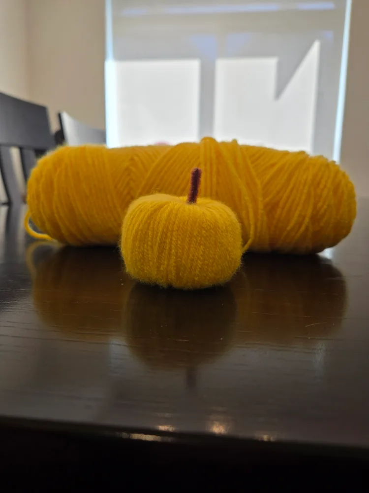 Handmade Yarn Pumpkins - Fall Decor image indicator(3)