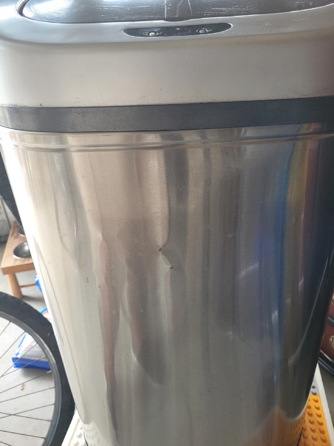 Nine Stars Motion Sensor Trash Can