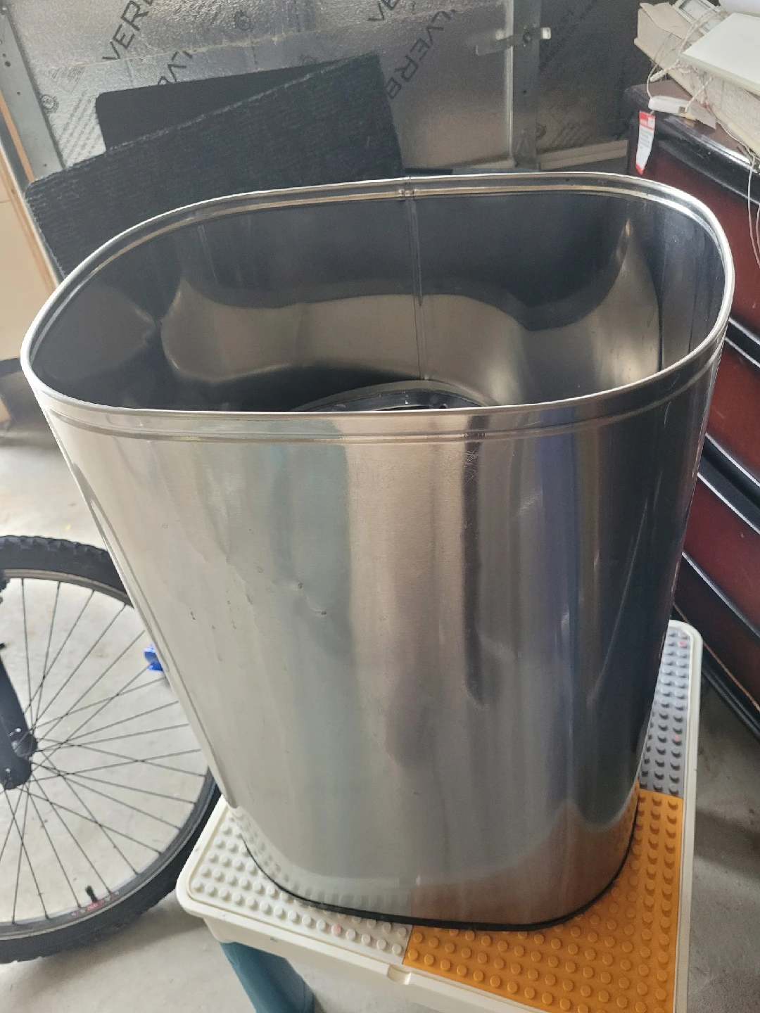 Nine Stars Motion Sensor Trash Can - photo 4
