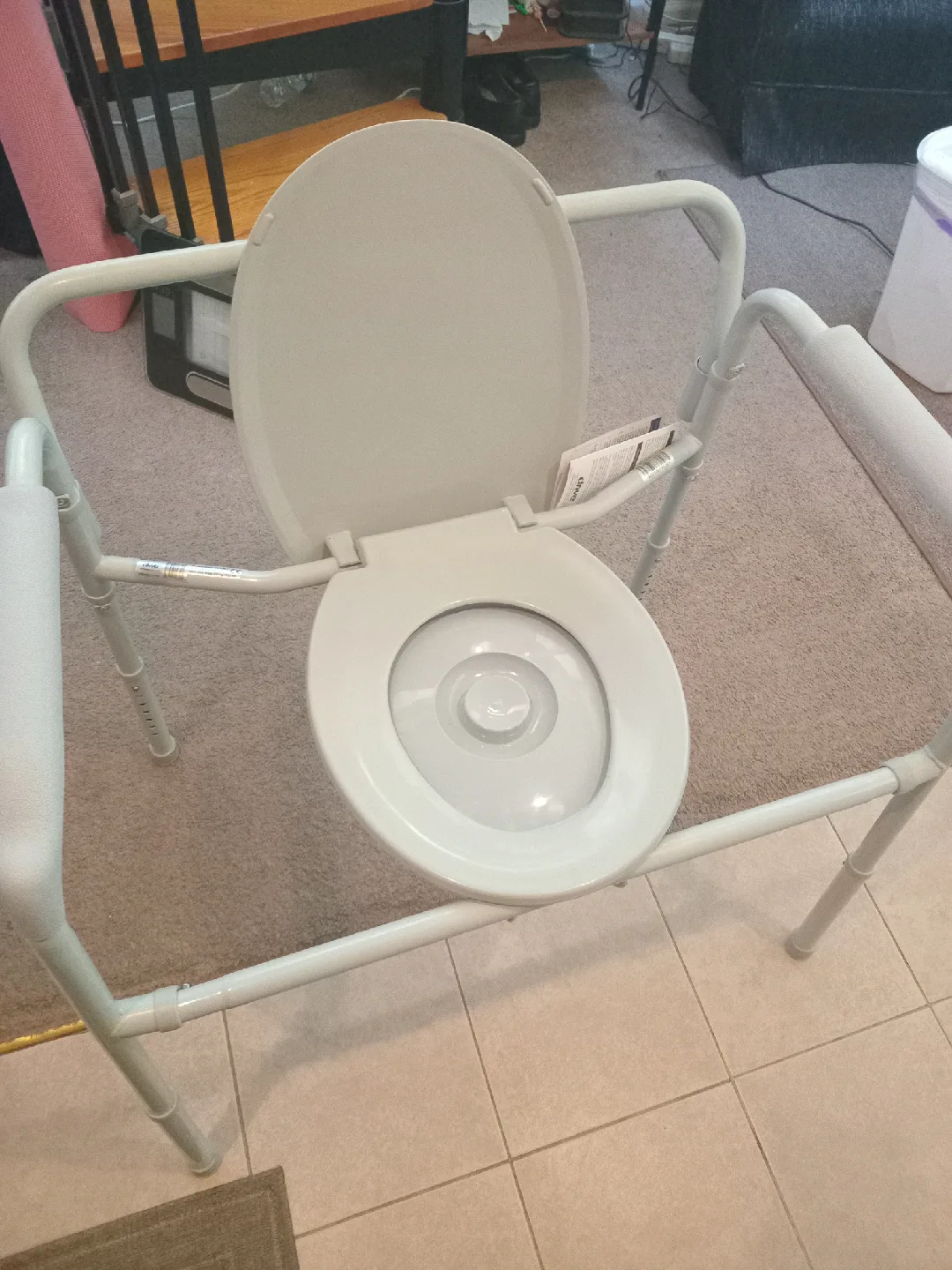 Drive Medical Stand Alone Commode image indicator(5)