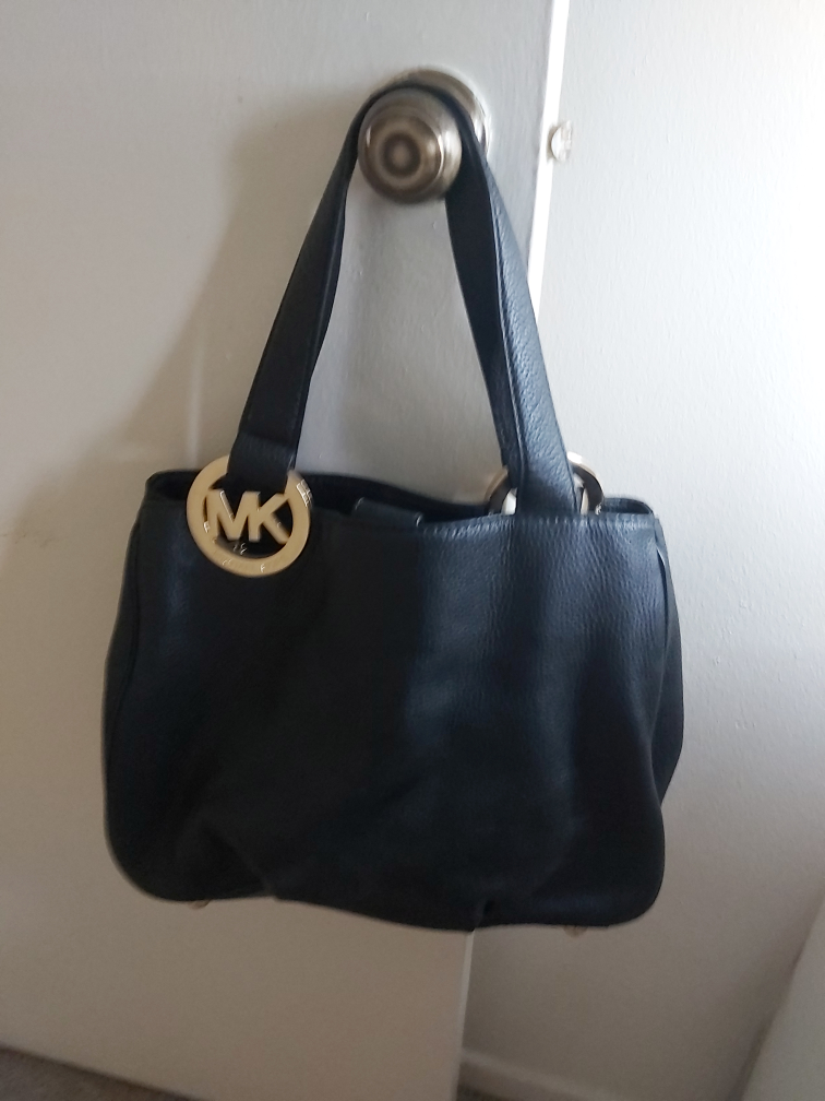 Michael Kors Black Leather Handbag - photo 2