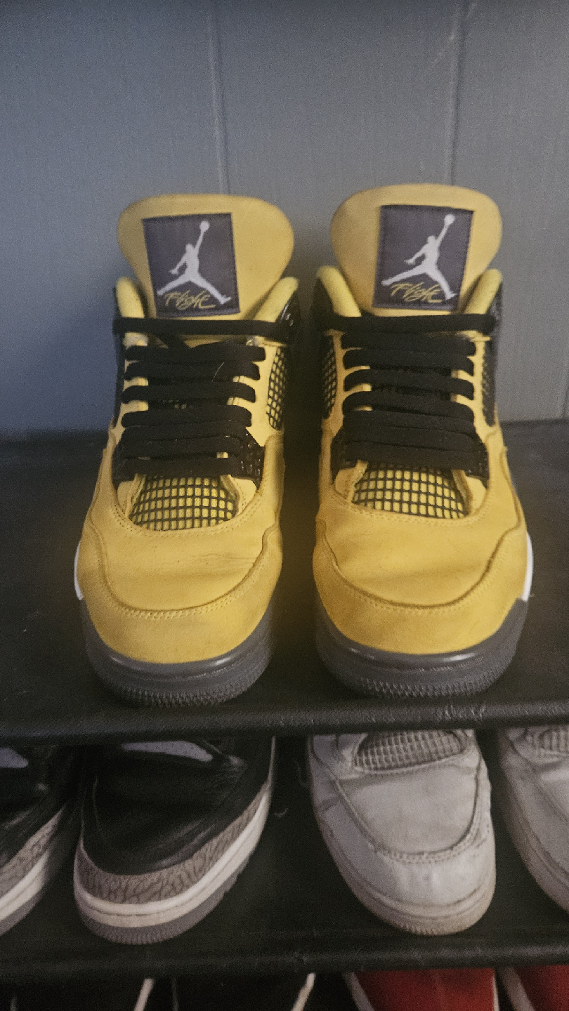 Air Jordan 4 Retro Lightning - photo 2