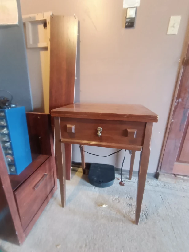 Imperial Sewing Machine with Cabinet