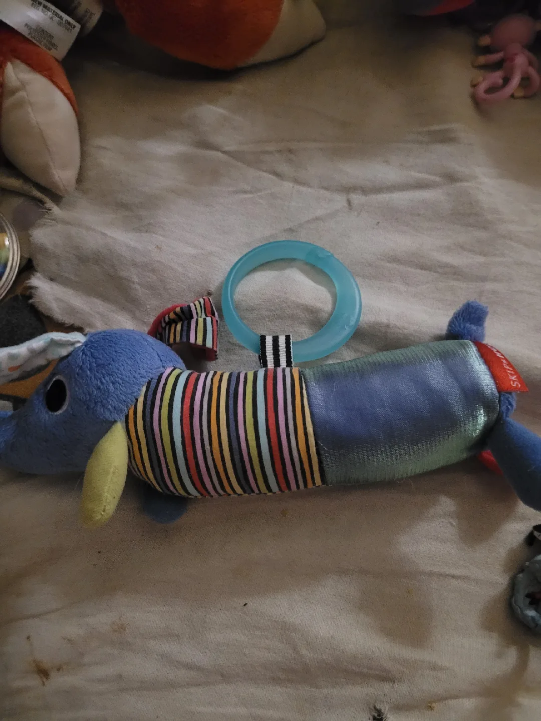 skip to hop carseat baby toy image indicator(5)