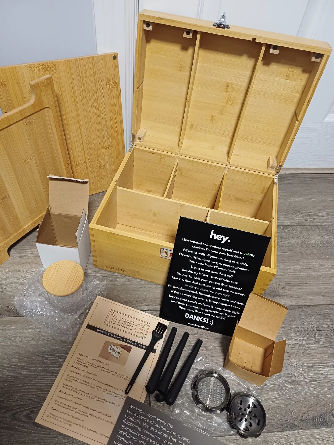 Subtle Stash Box with Accessories image indicator(8)