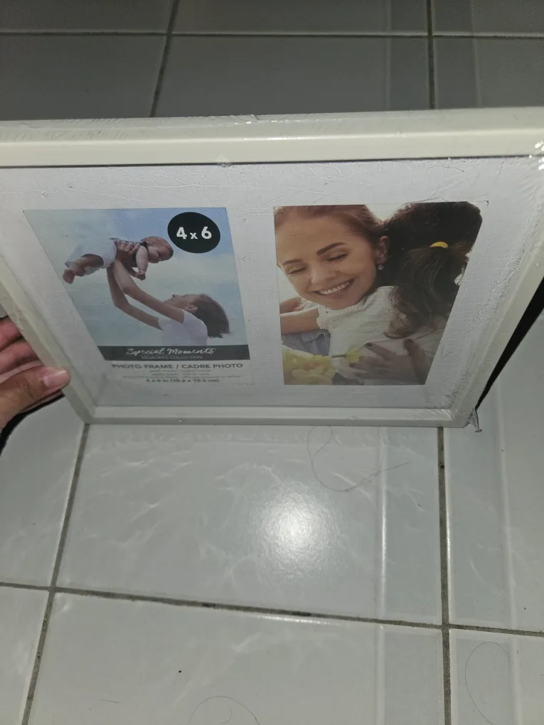 New 4x6 Special Moments Photo Frame image indicator(3)