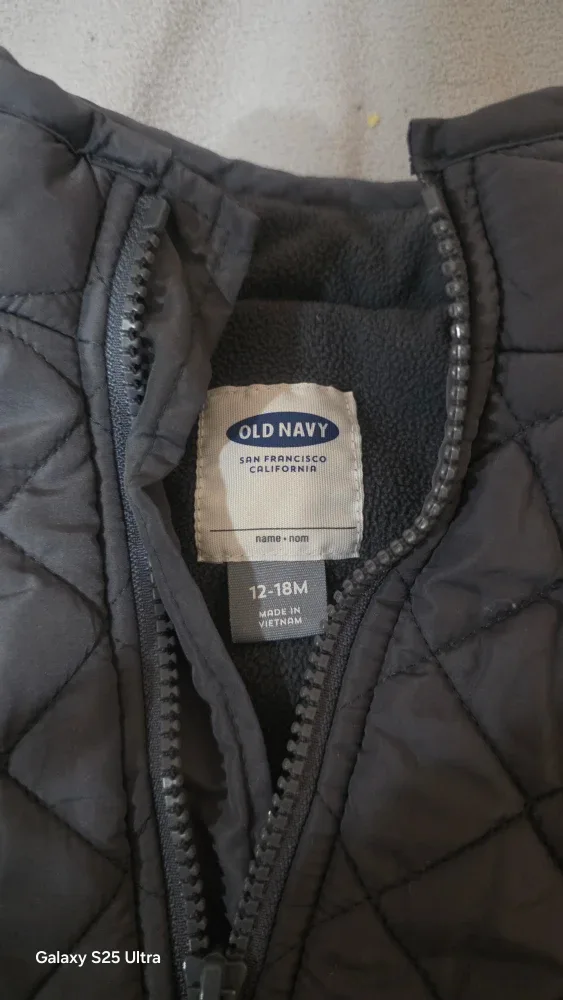 Old Navy Baby Vest 12-18M image indicator(2)
