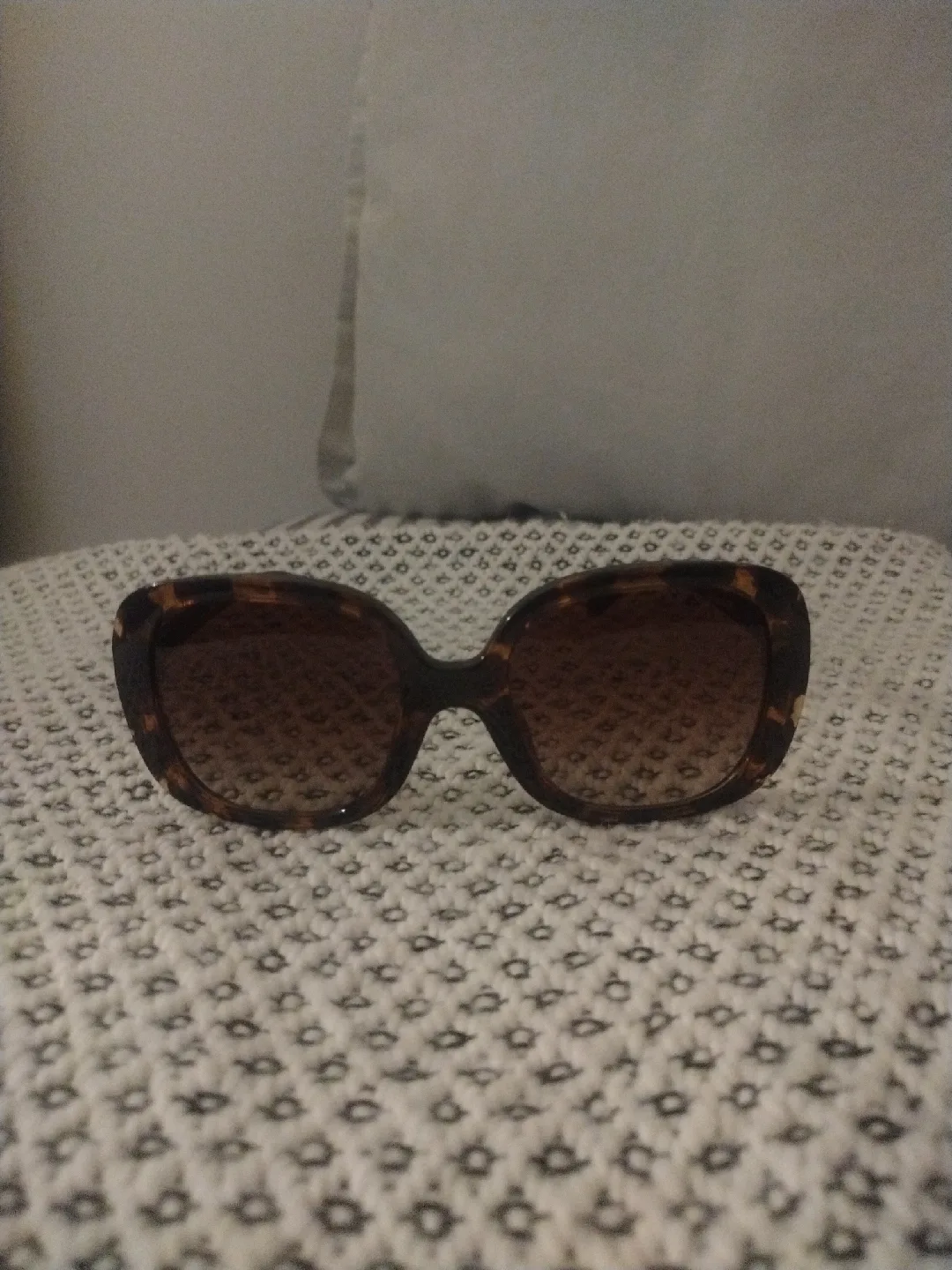 Coach HC8242B Sunglasses image indicator(4)