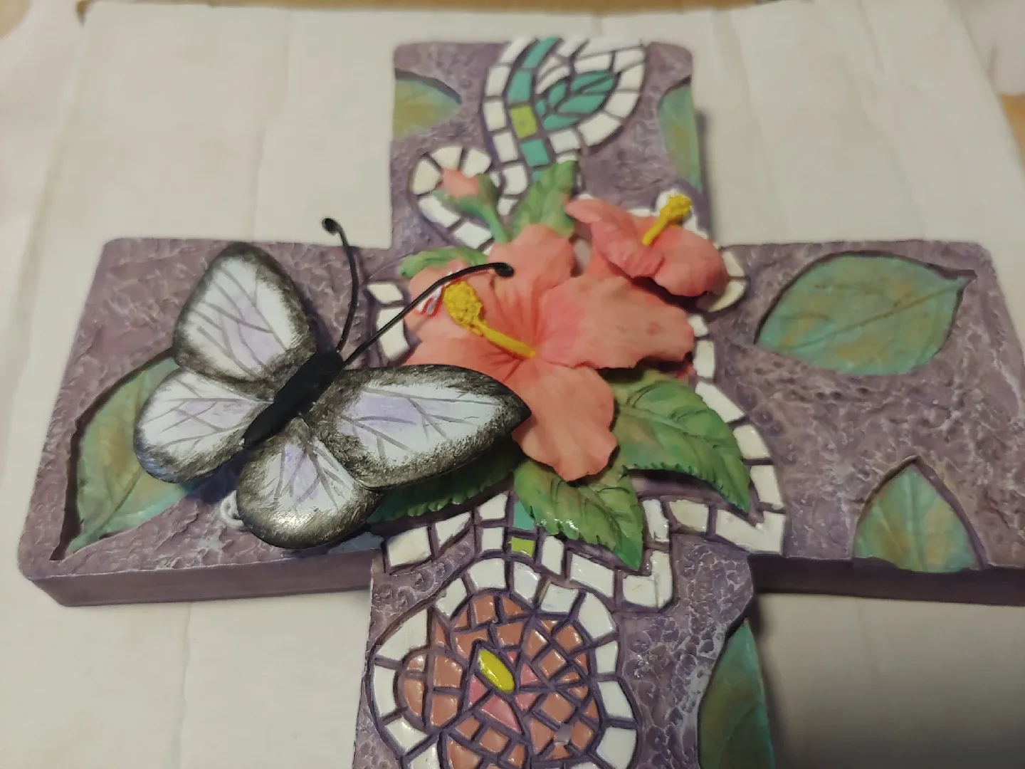 Decorative Floral Cross with Butterfly 🧡 image indicator(3)
