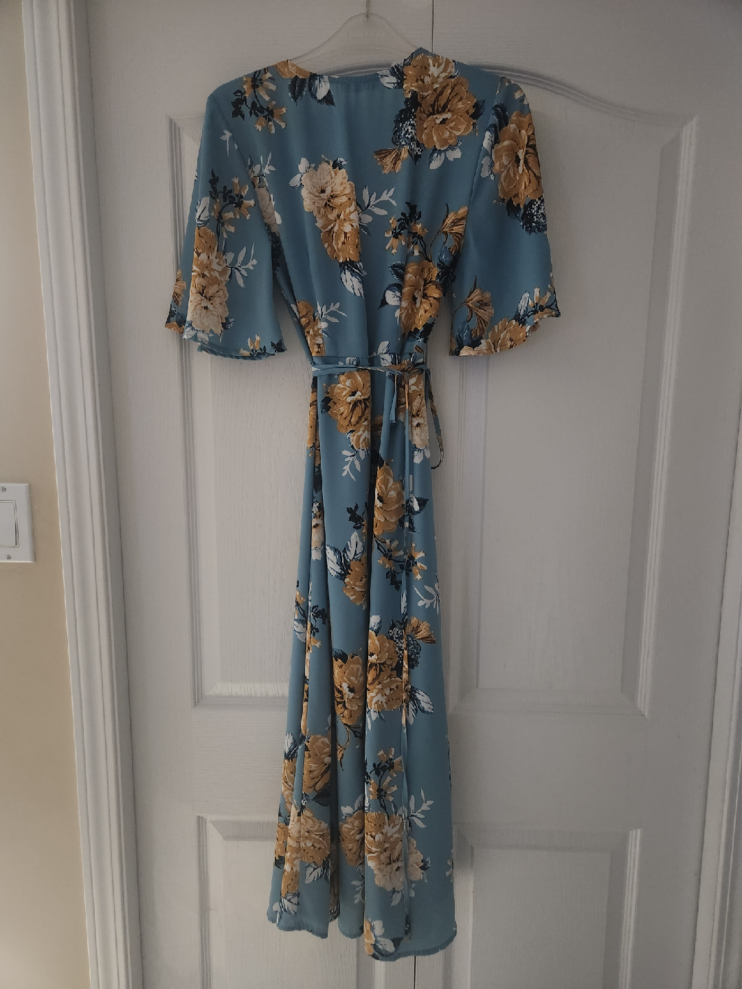 Suzy Shier Floral Wrap Dress - photo 2