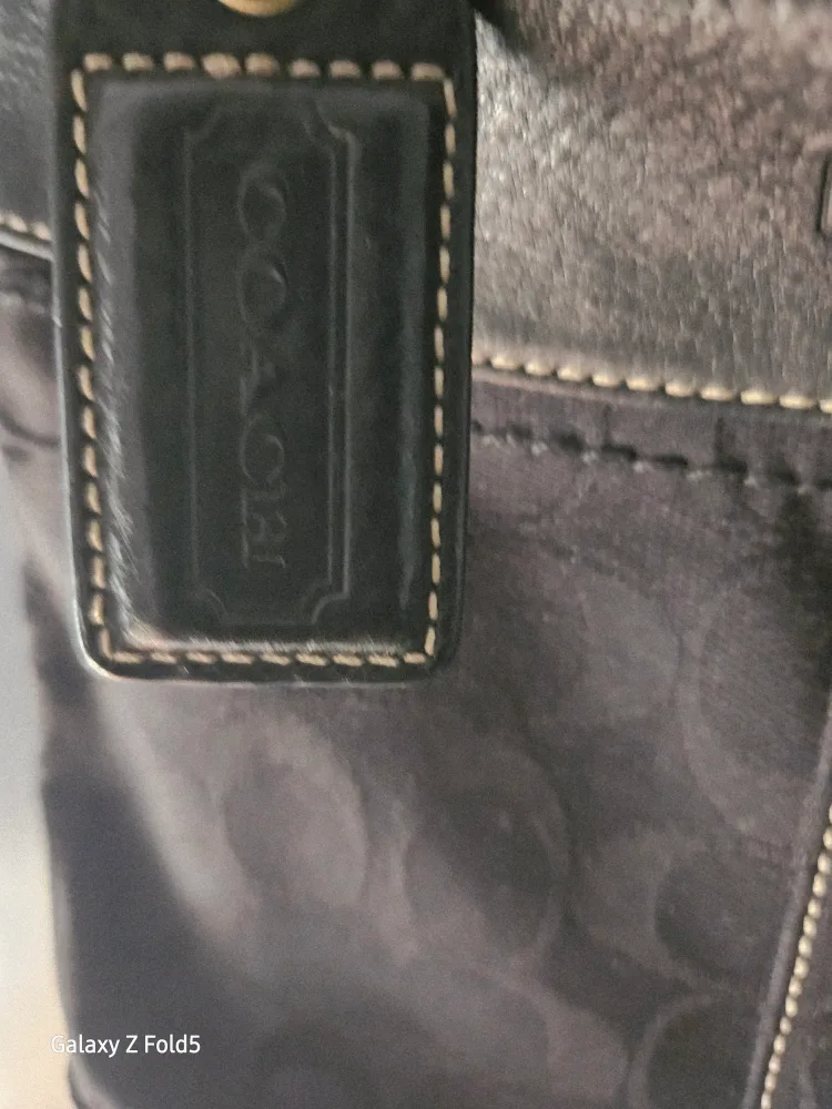 Coach Black Crossbody Bag - Excellent Condition! image indicator(3)