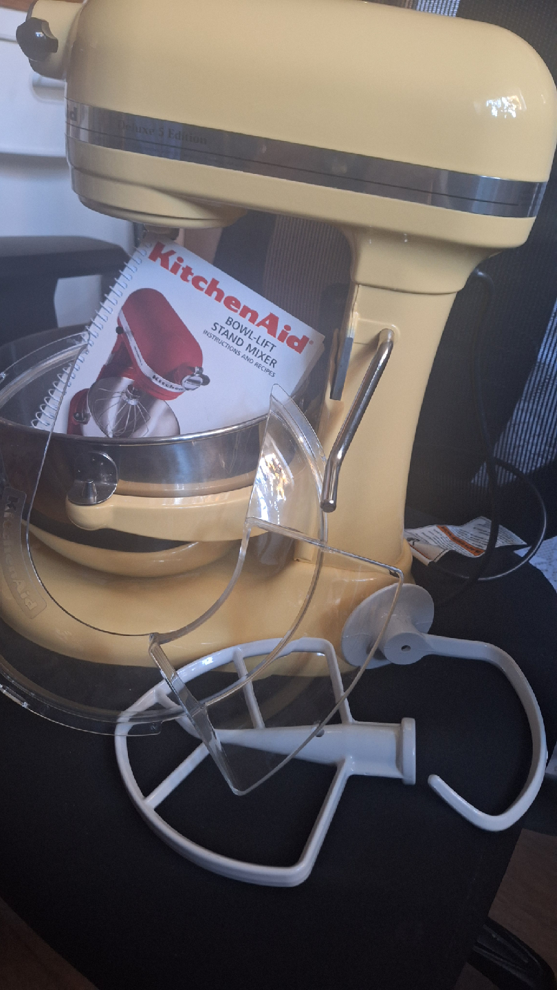 KitchenAid Deluxe 5 Edition Stand Mixer with a Bonus - photo 4