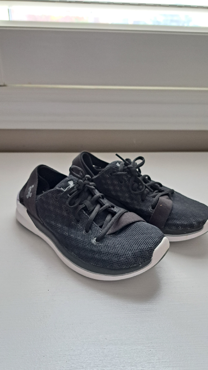 Under Armour Black Running Shoes - photo 2