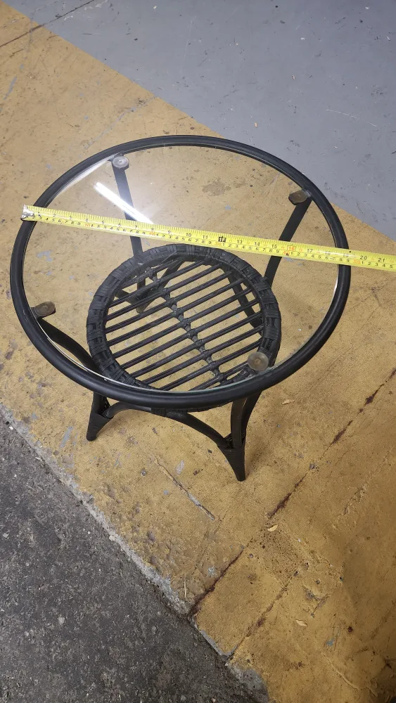 Black Round Side Table with Glass Top image indicator(4)