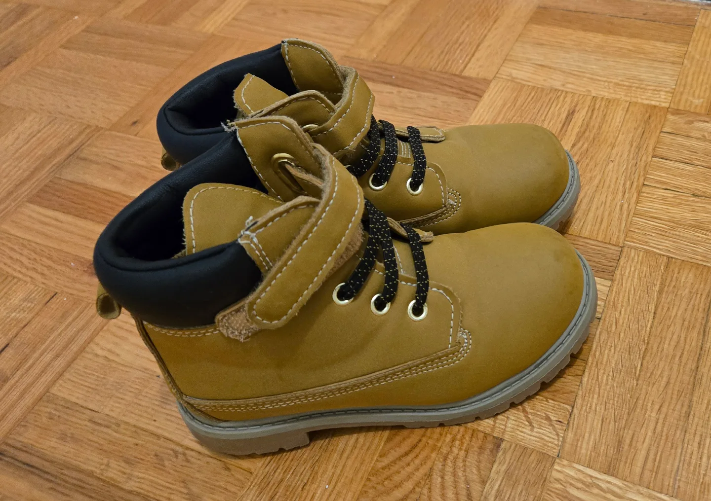Kids' Brown Boots - Size 10 image indicator(3)