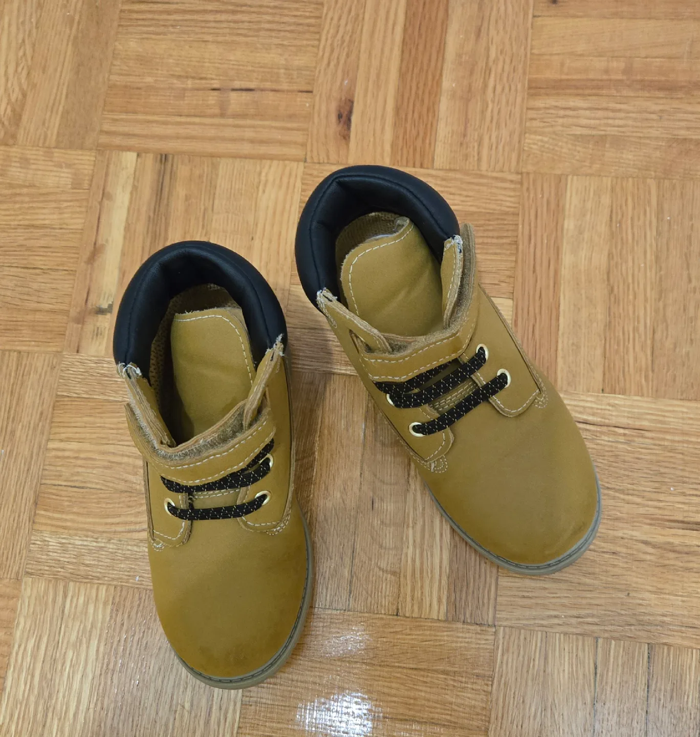 Kids' Brown Boots - Size 10 image indicator(4)