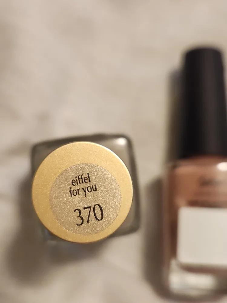 L'Oreal & Sportsgirl Nail Polish Set 🥕 image indicator(3)