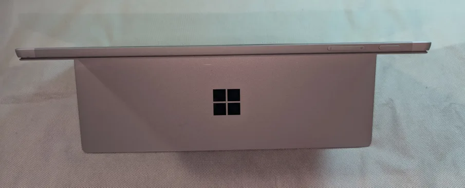 NEW CONDITION MICROSOFT SURFACE PRO 7  TABLET i5 8GB RAM image indicator(9)