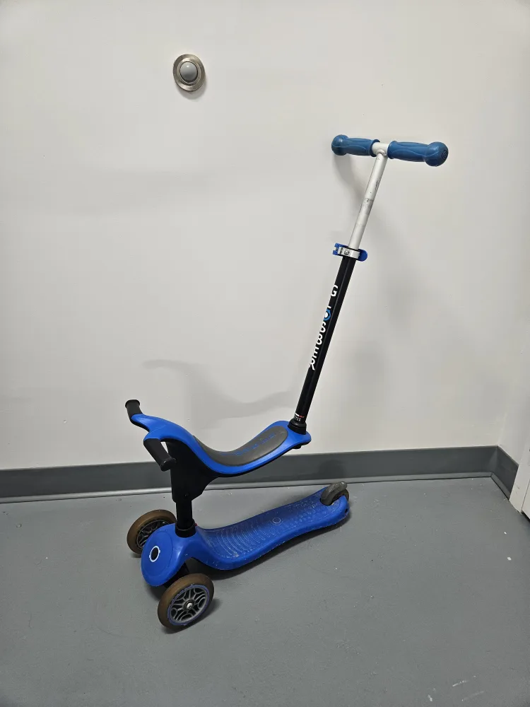 Globber 3 in 1 Blue Scooter image indicator(2)