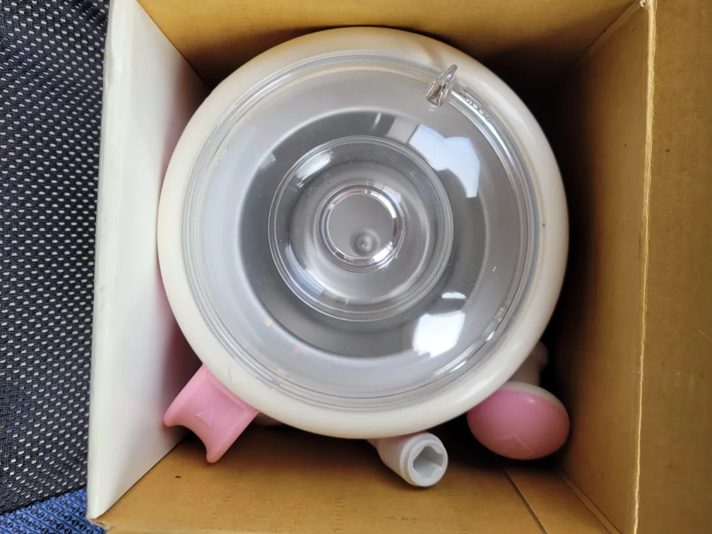 Donvier Snoopy Ice Cream Maker - Like New! image indicator(3)