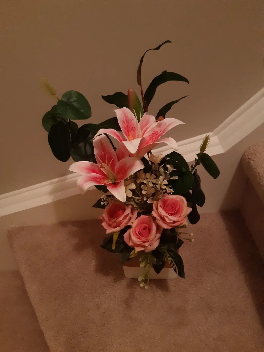 beautiful faux flower arrangement thumbnail
