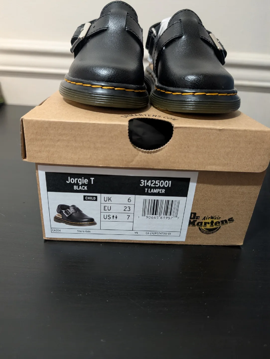 Dr. Martens Toddler Black Leather Sandals - Size 7K image indicator(6)