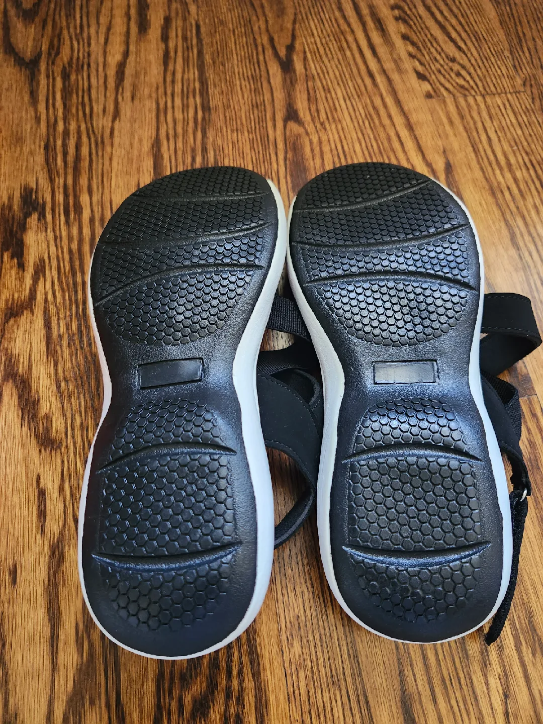Black Sandals image indicator(2)