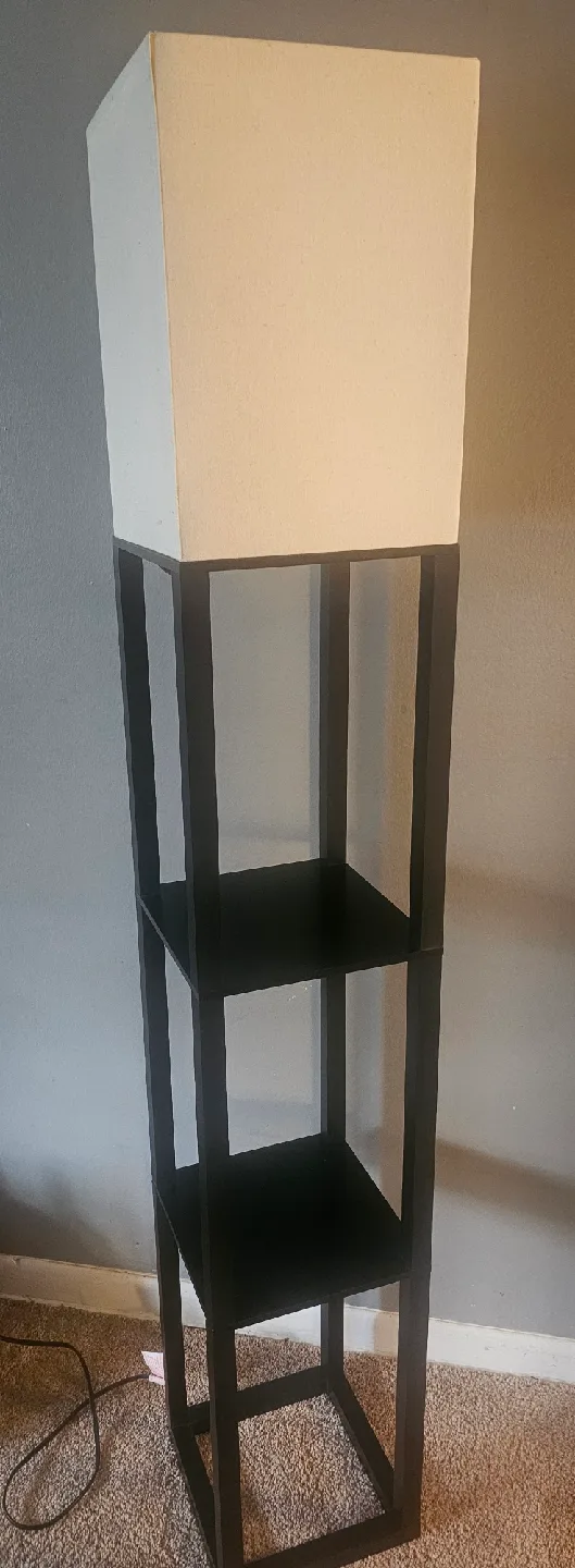 Floor Lamp with Shelves image indicator(2)