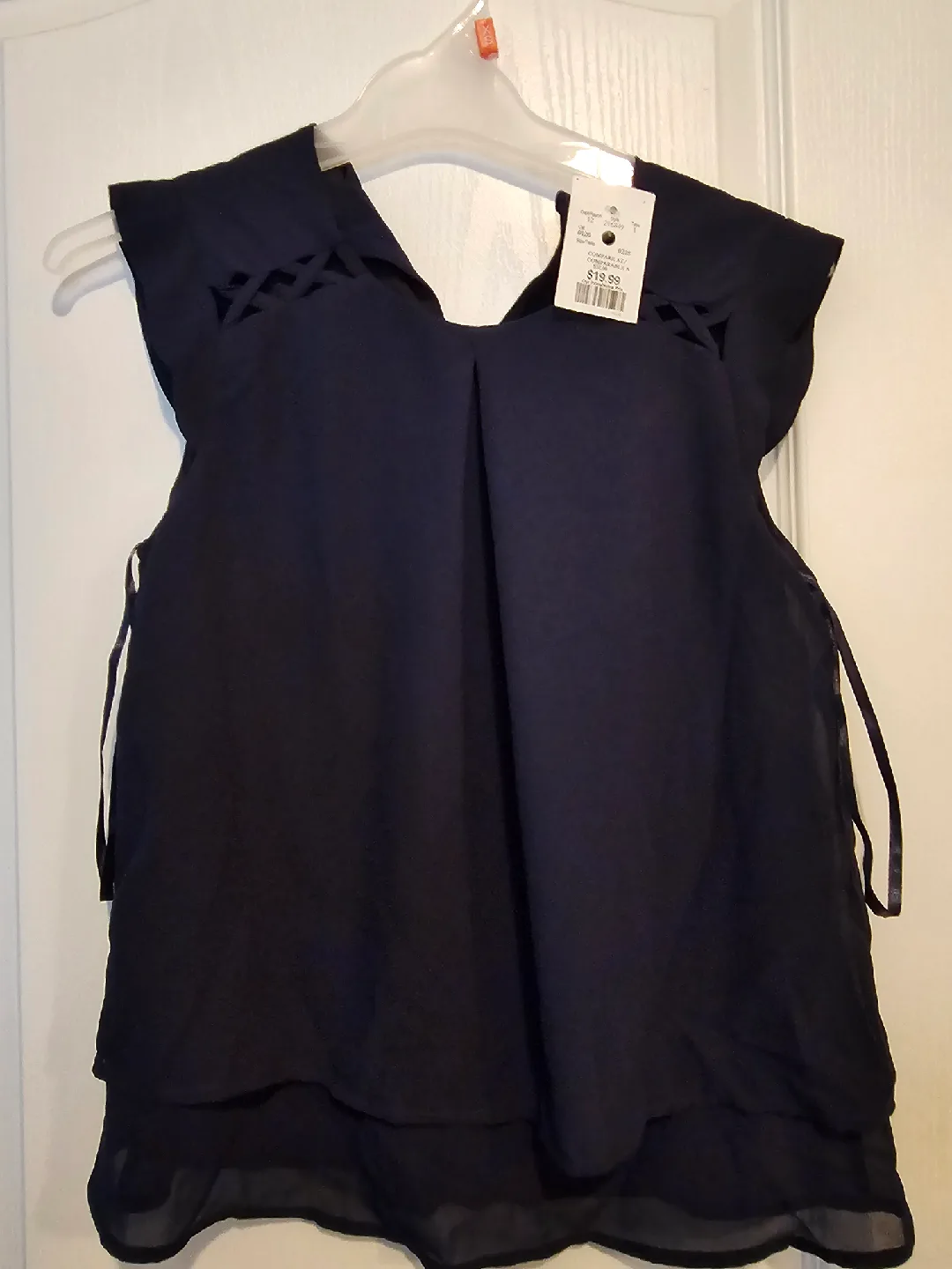 Navy blue sleeveless blouse thumbnail