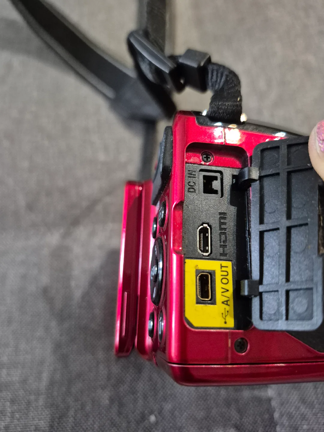 Nikon COOLPIX L840 Digital Camera - Red image indicator(7)