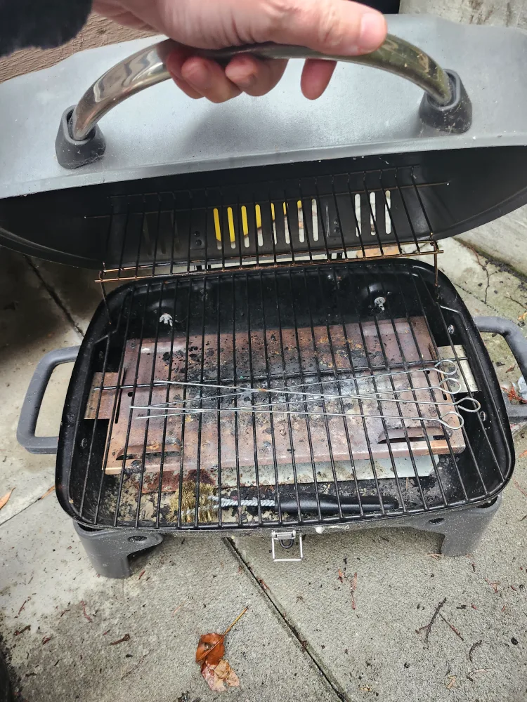 Nexgrill Portable Tabletop Propane Gas Grill image indicator(2)