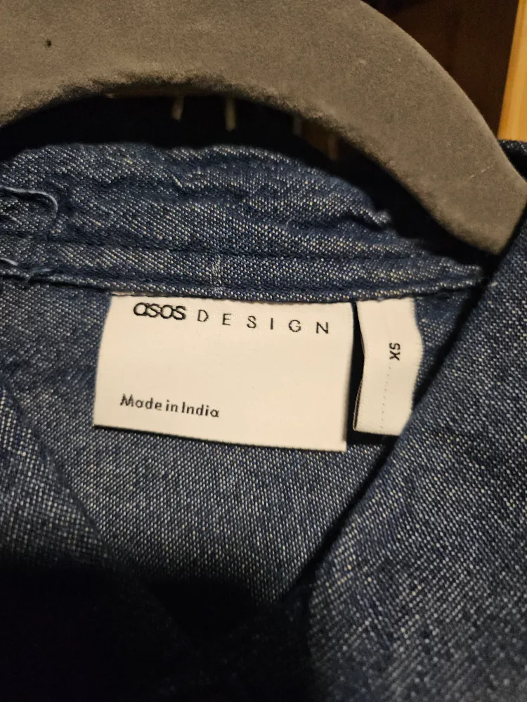 ASOS Design Denim Shirt - XS image indicator(2)